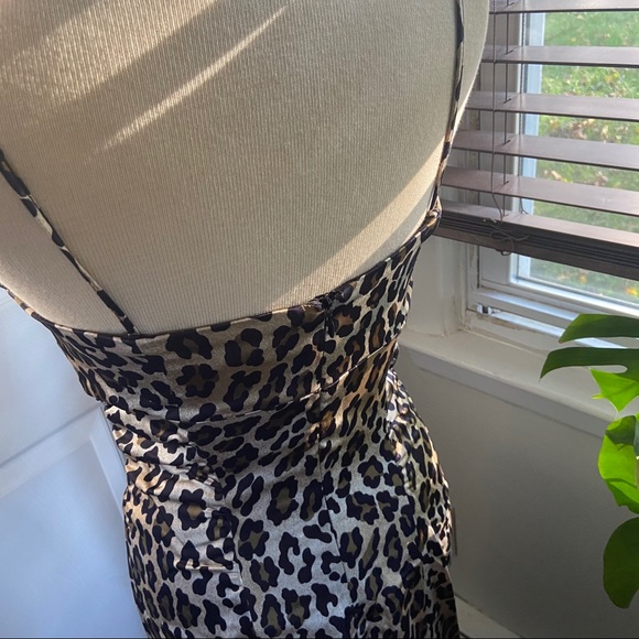 Cheetah Print Satin Dress Size 10 - Picture 5 of 7